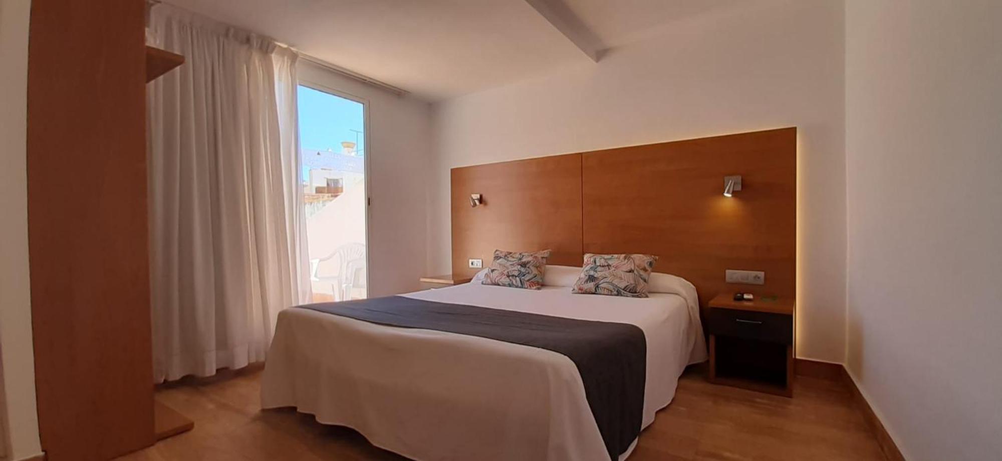Hotel Avenida Benicàssim Buitenkant foto