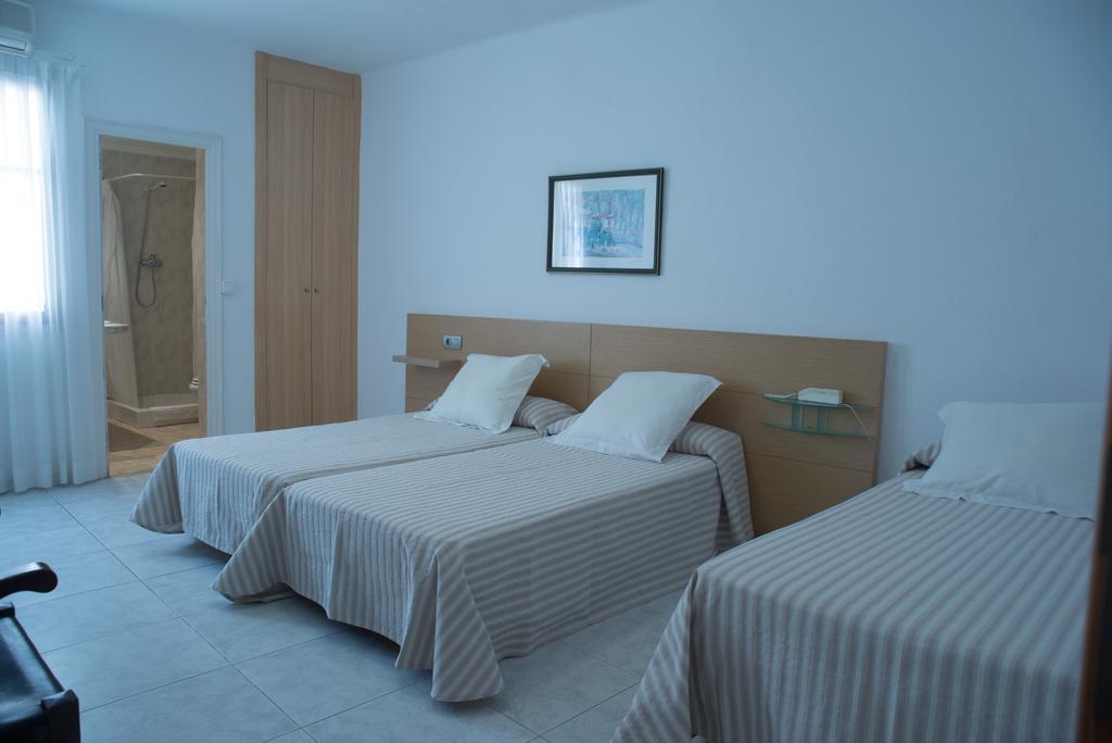 Hotel Avenida Benicàssim Kamer foto